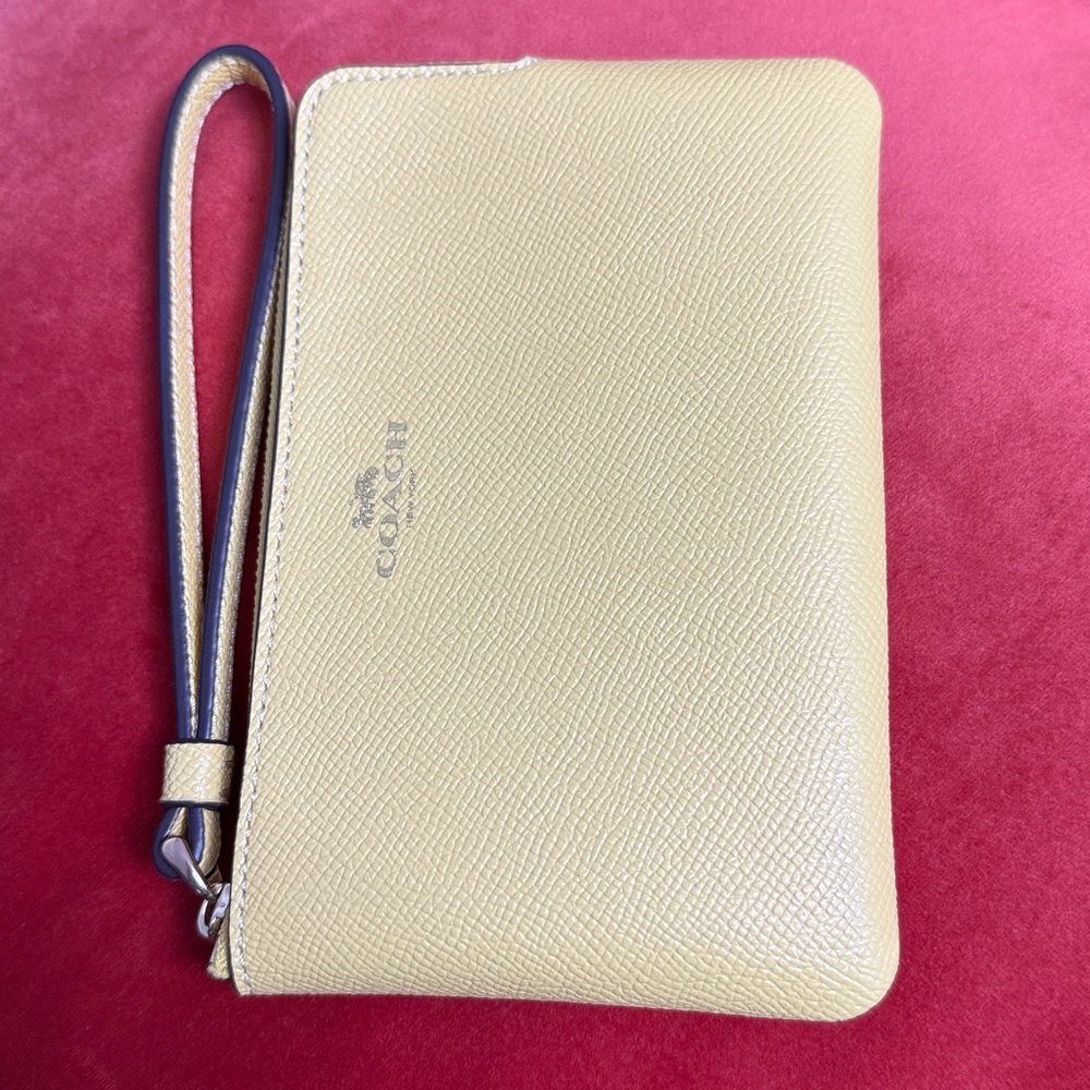 Coach Soft Yellow and Gold Logo Wristlet Clutch - Picture 13 of 16